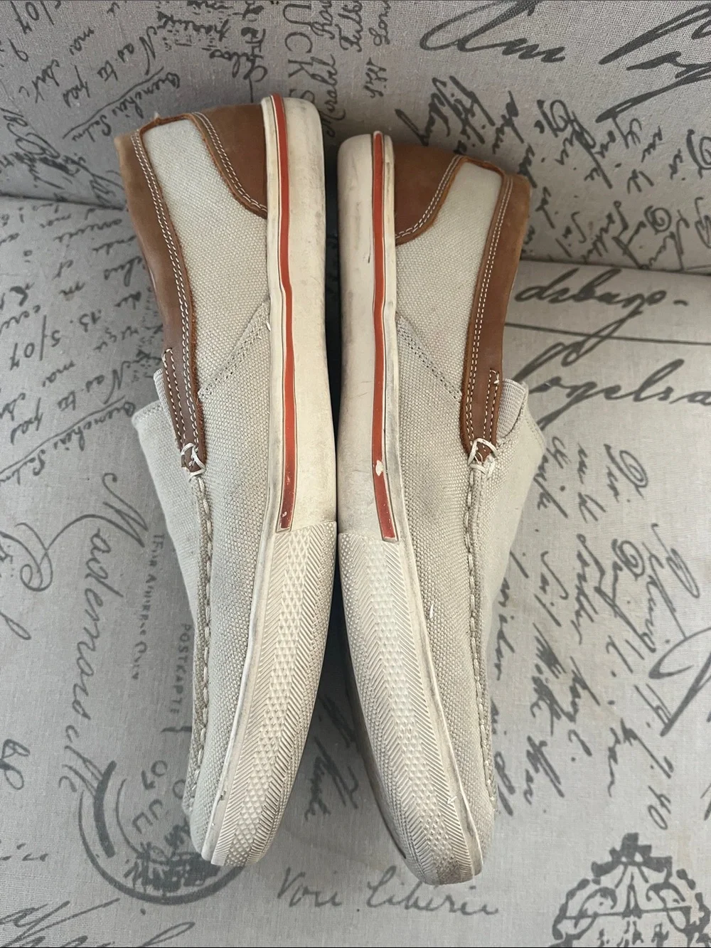 Mens Tommy Bahama slip on shoes Calderon Venetian Canvas Drivers